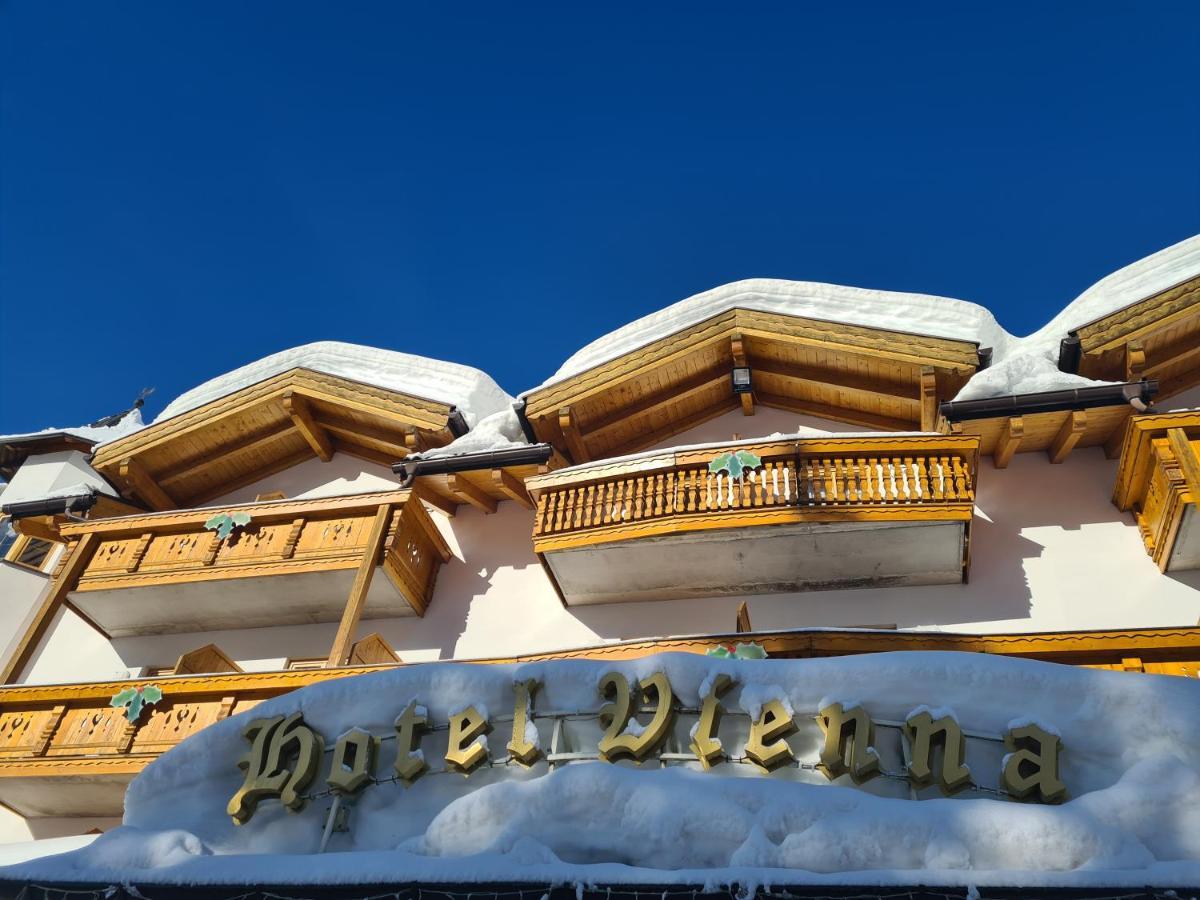 Hotel Vienna San Martino Di Castrozza Exteriér fotografie