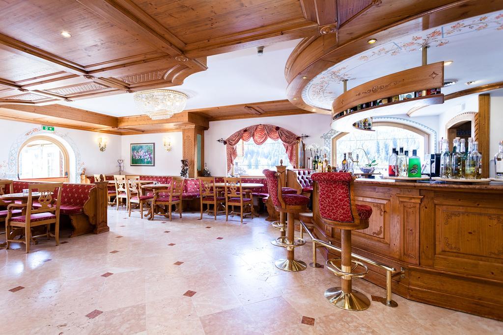 Hotel Vienna San Martino Di Castrozza Exteriér fotografie