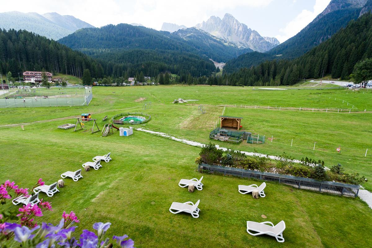 Hotel Vienna San Martino Di Castrozza Exteriér fotografie